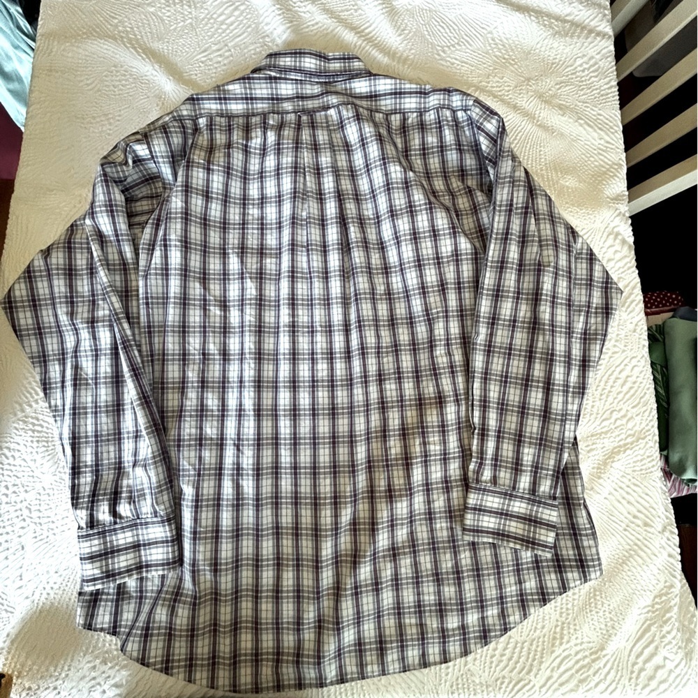 Izod Men's Maroon and White Checkered Button-Down Shirt - Picture 4 of 4